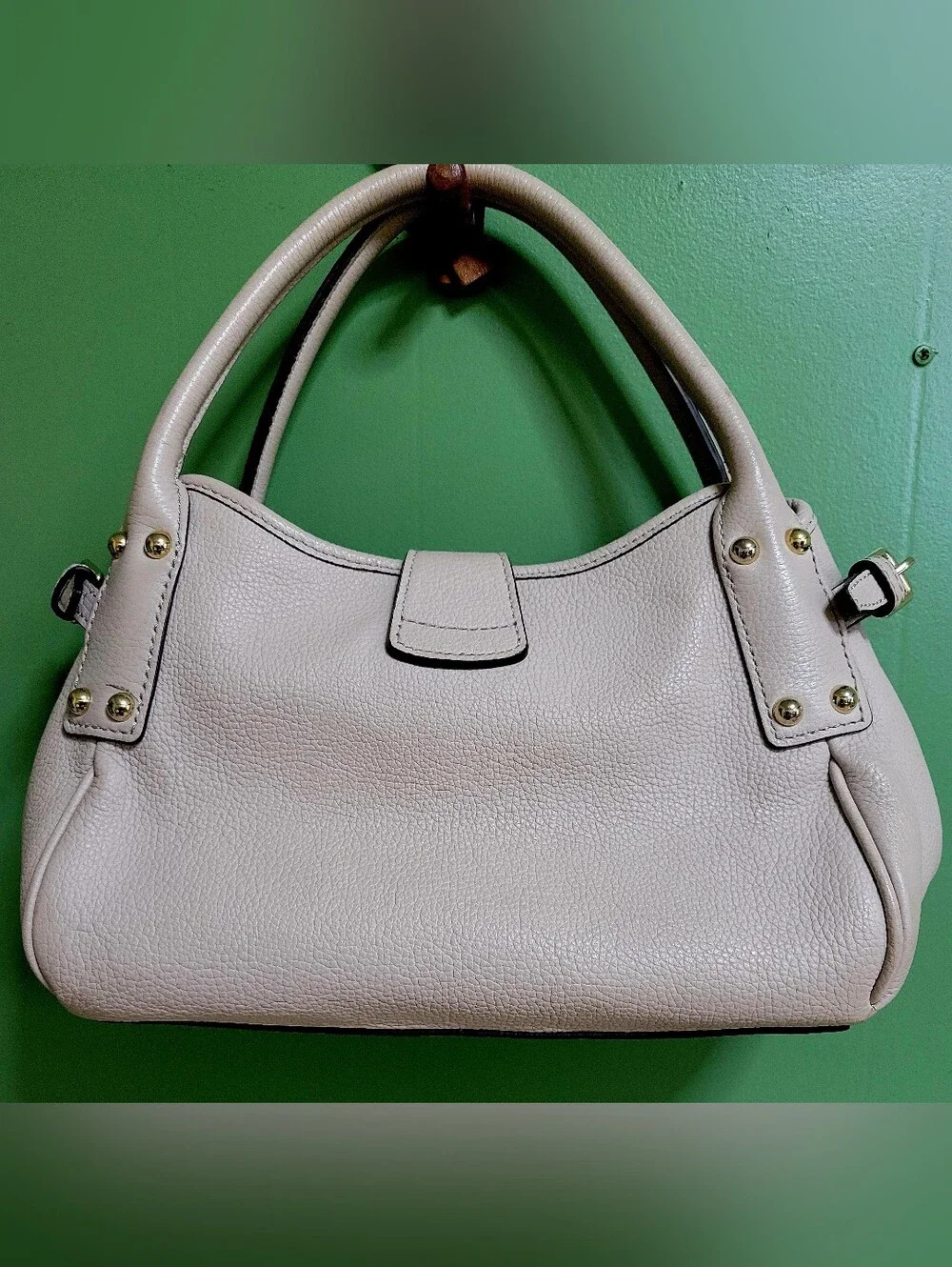 Dooney & Bourke soft cream